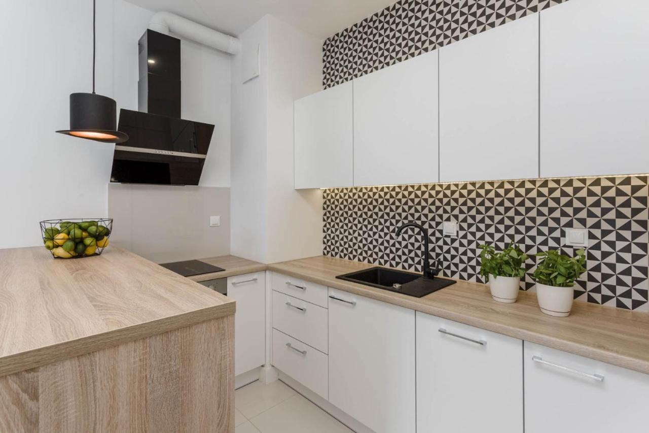 Chill Apartments Sarmacka Wilanow Varşovia Exterior foto